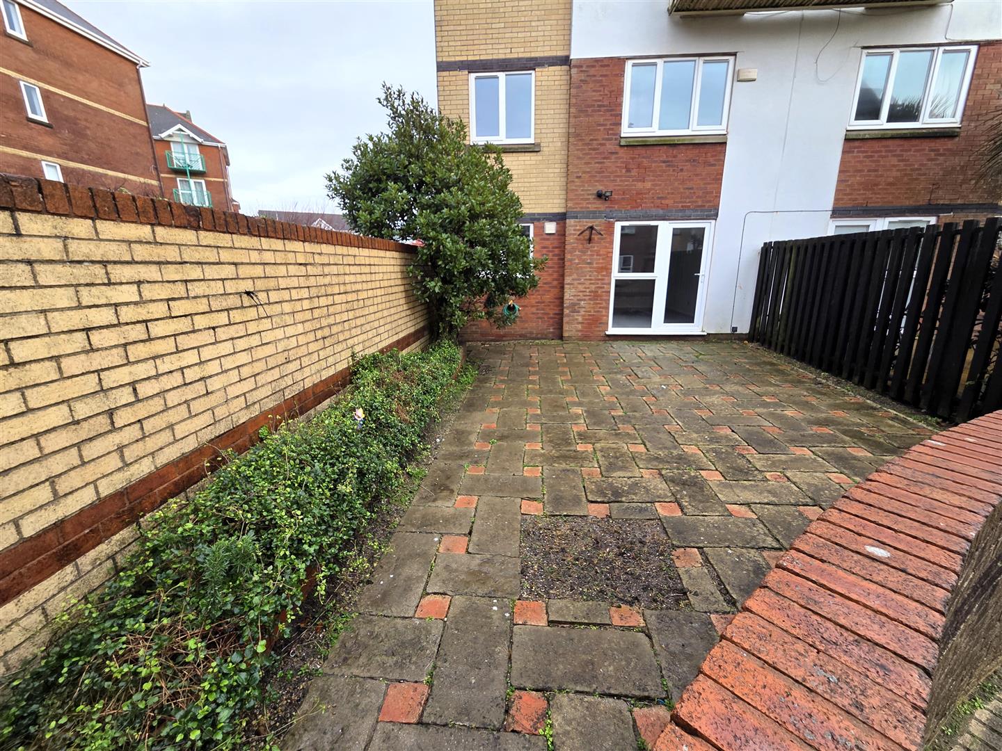 Patagonia Walk, Maritime Quarter, Swansea, SA1 1XY